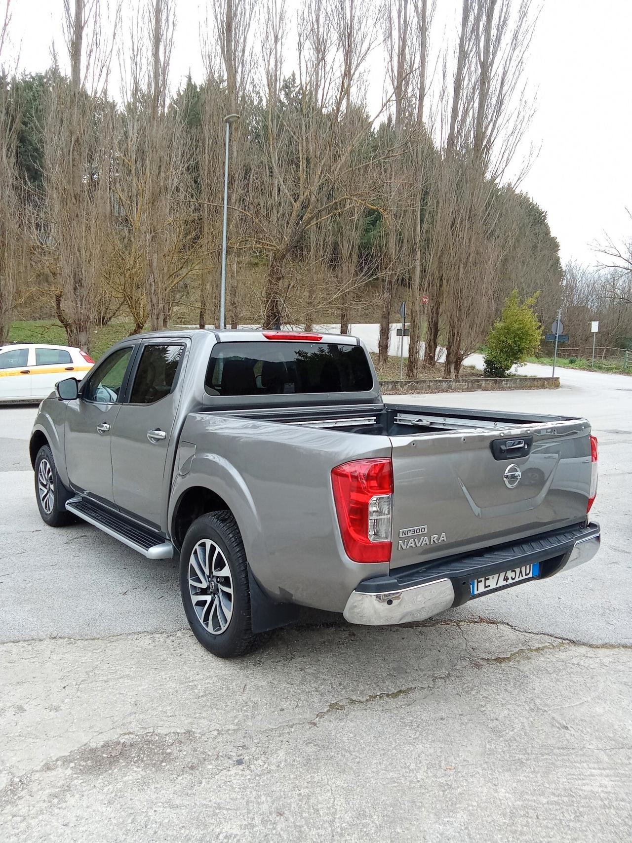 Nissan Navara 2.3 dCi 190 CV 4WD fine 016