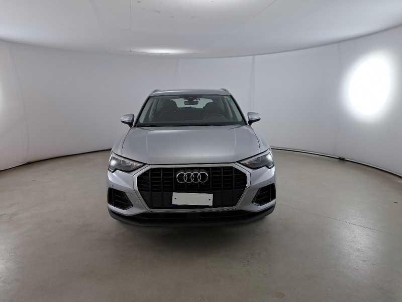 AUDI Q3 35 TDI S tronic Business