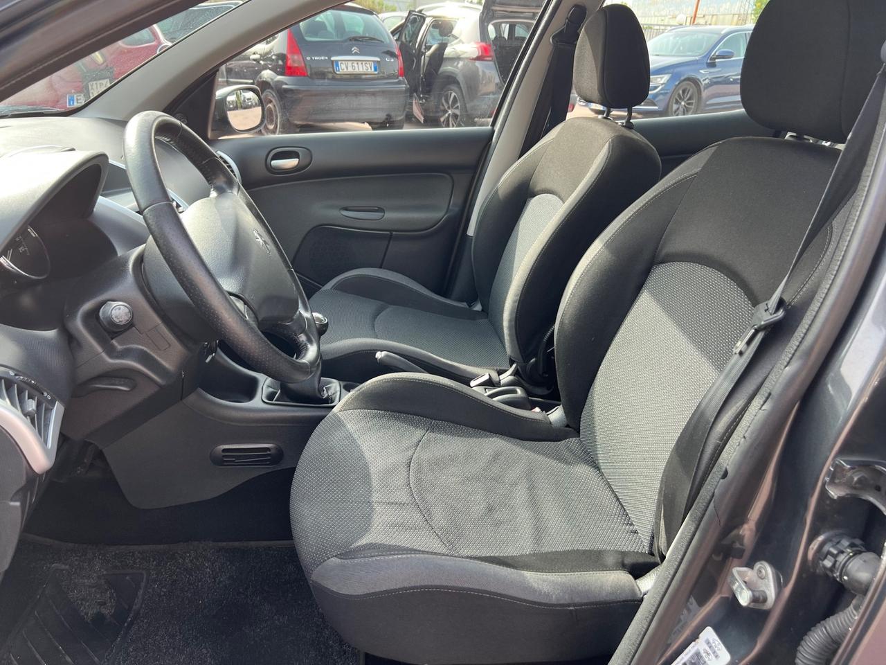 Peugeot 206 Plus 1.1 60CV 5p. Urban