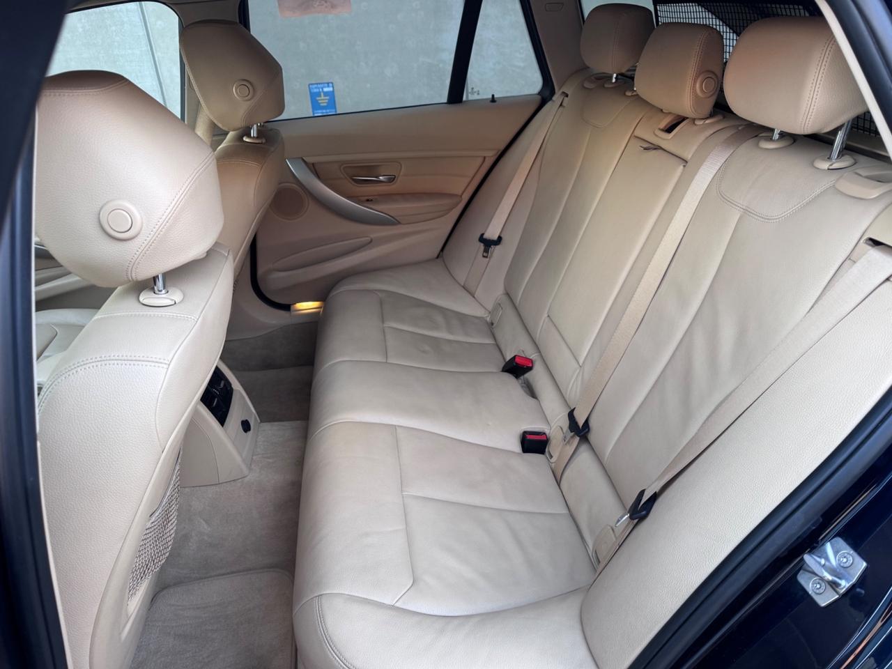 Bmw 320 320d xDrive Touring