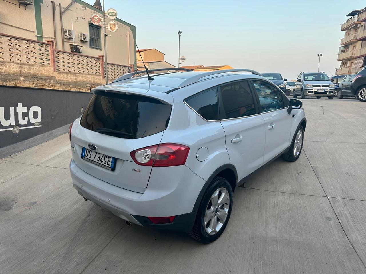 Ford Kuga 2.0 TDCi 136 CV 4WD Titanium DPF