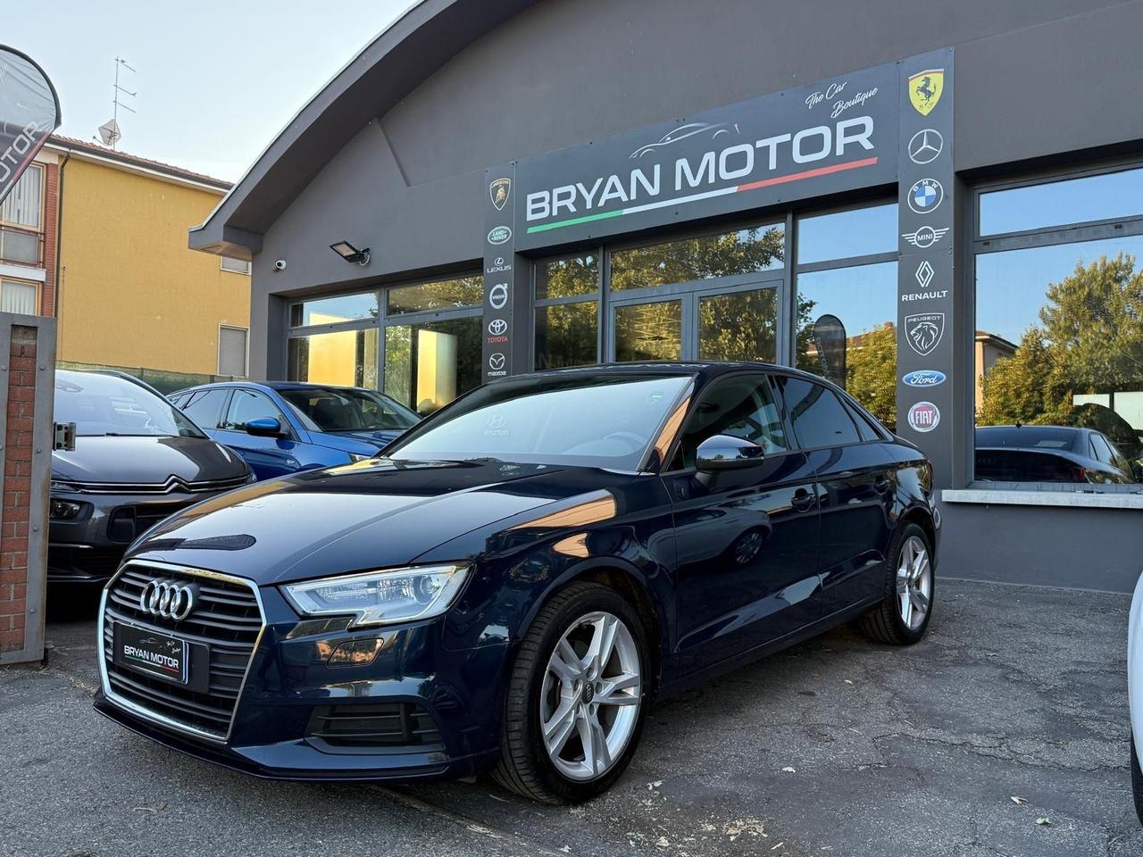 Audi A3 Sedan 30 TDI Business