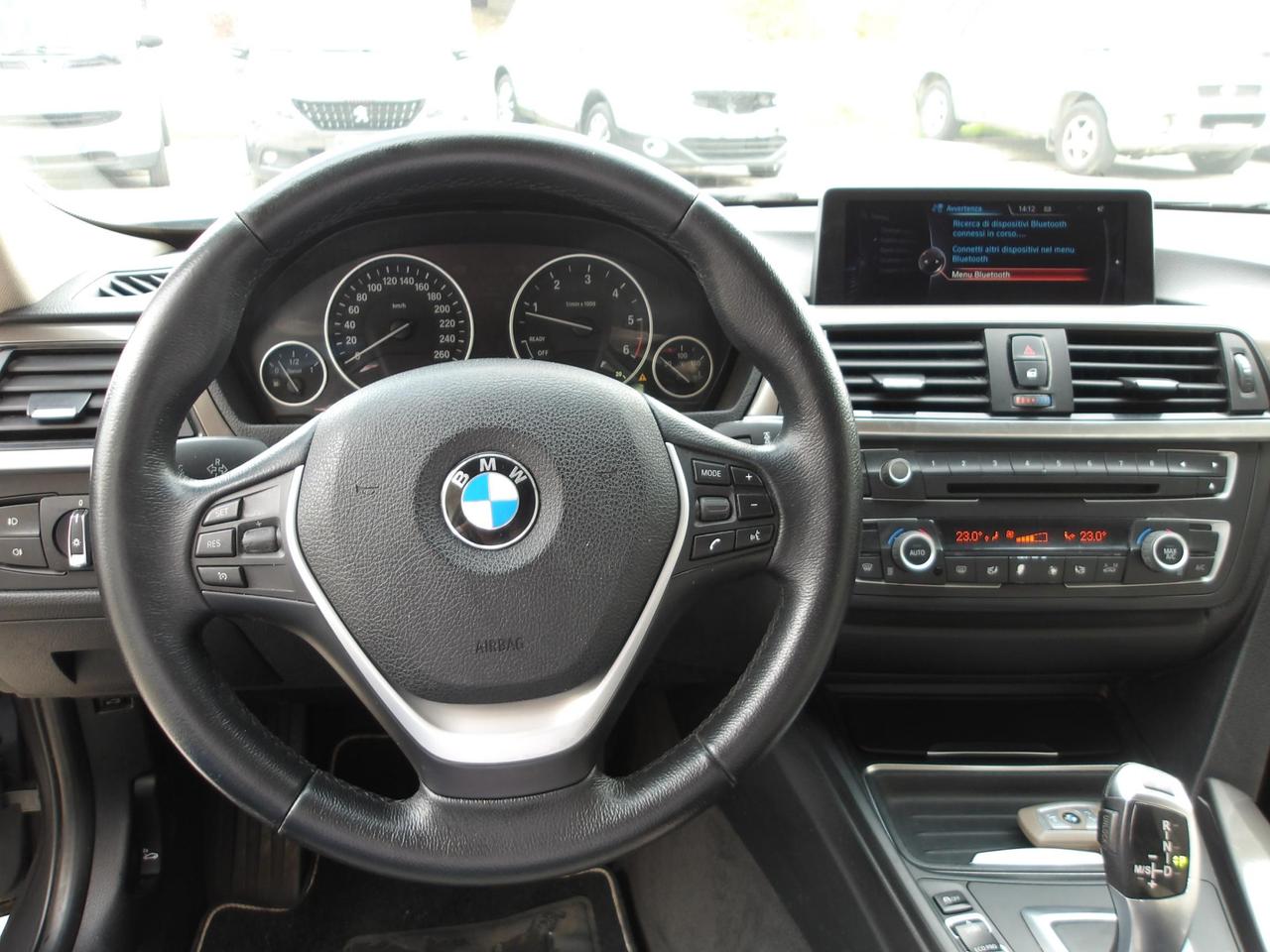 BMW Serie 3 Touring 320d Touring xdrive Modern
