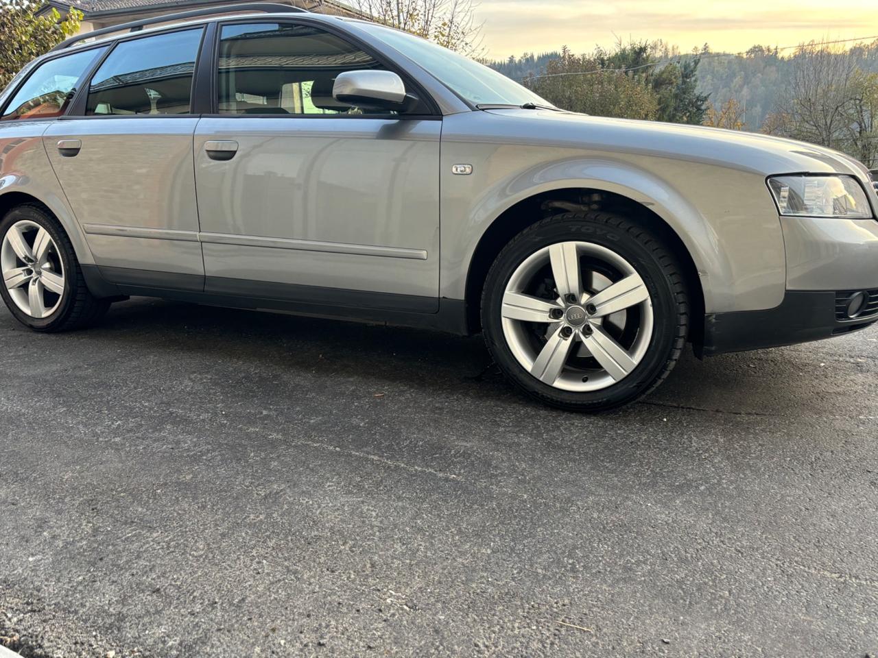 Audi A4 1900 TDI quattro ASI