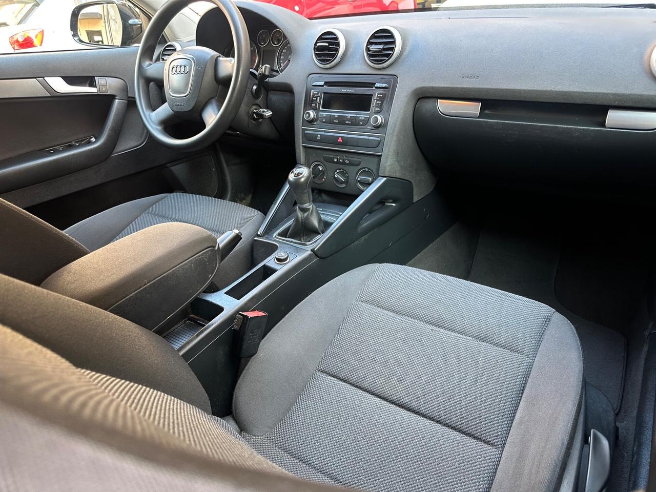 Audi A3 SPB 1.6 TDI 90 CV OK NEOPATENTATI