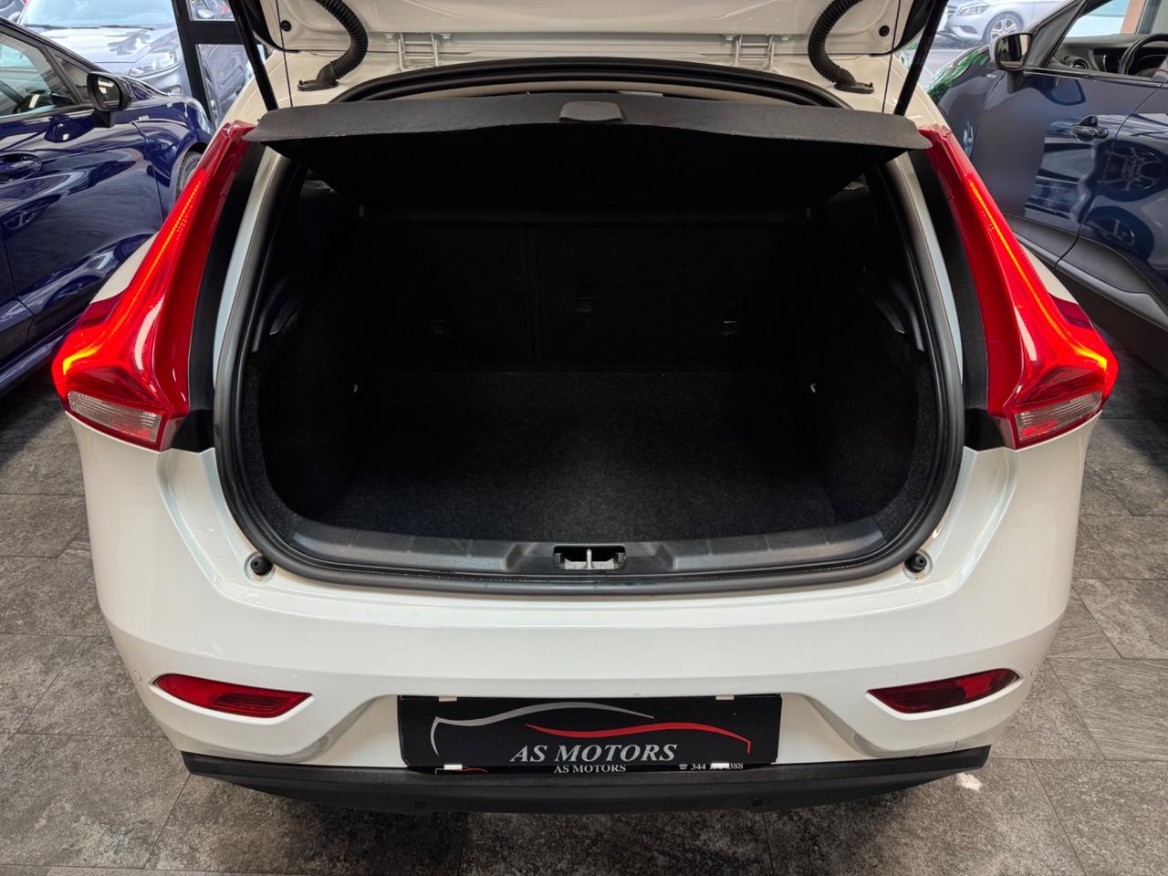 Volvo V40 2.0 120 CV D2 FINANZIABILE