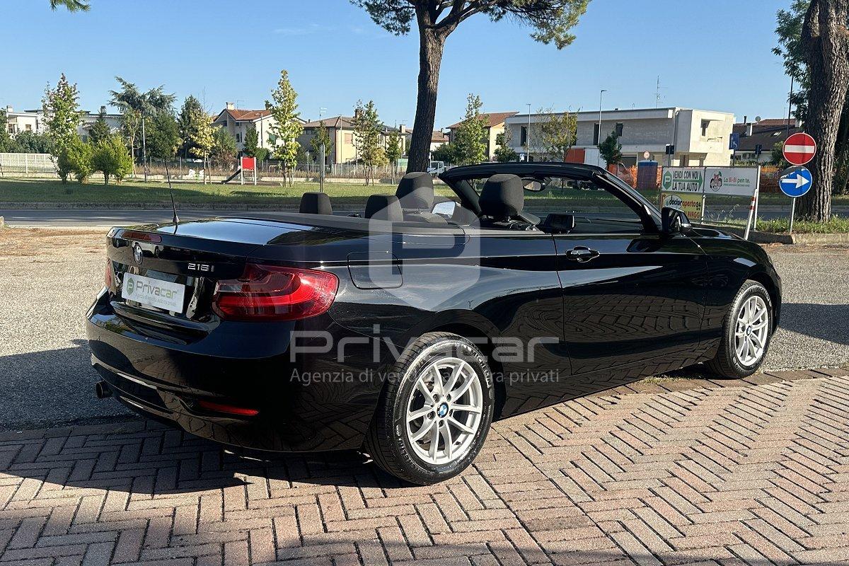 BMW 218i Cabrio Advantage