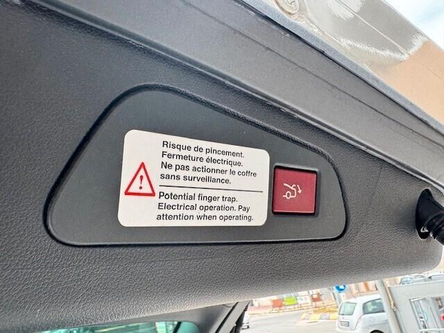 Peugeot 508 BlueHDi 180 EAT6 S&S SW Allure 1 Propr.!