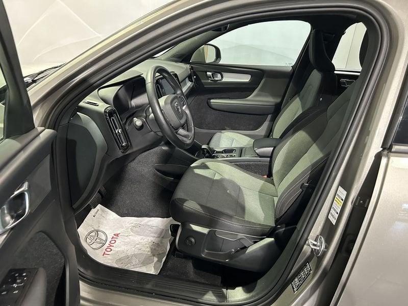 Volvo XC40 B4 AWD automatico Core