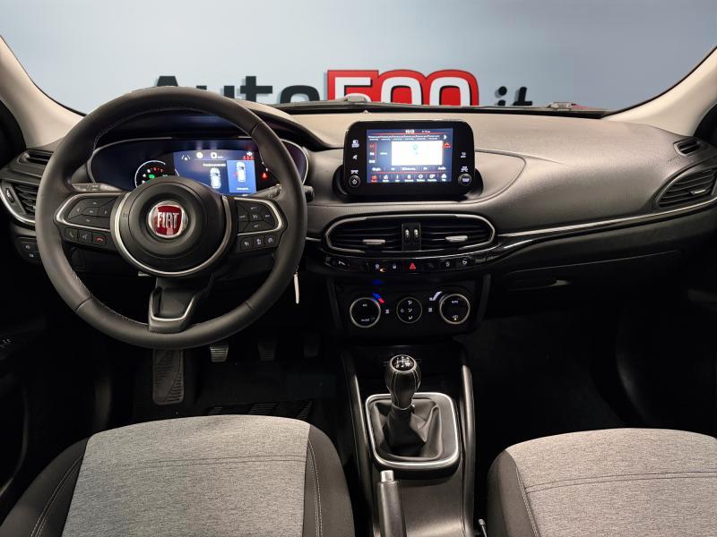 Fiat Tipo 1.0 5 porte Cross