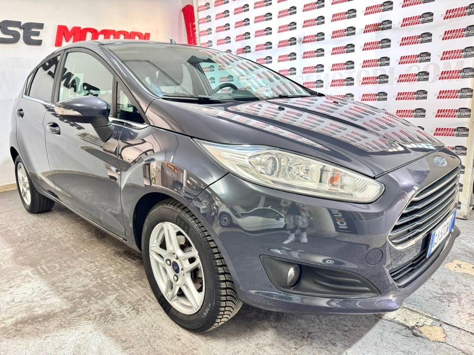 Ford Fiesta 1.4 5p. Bz.- GPL Titanium