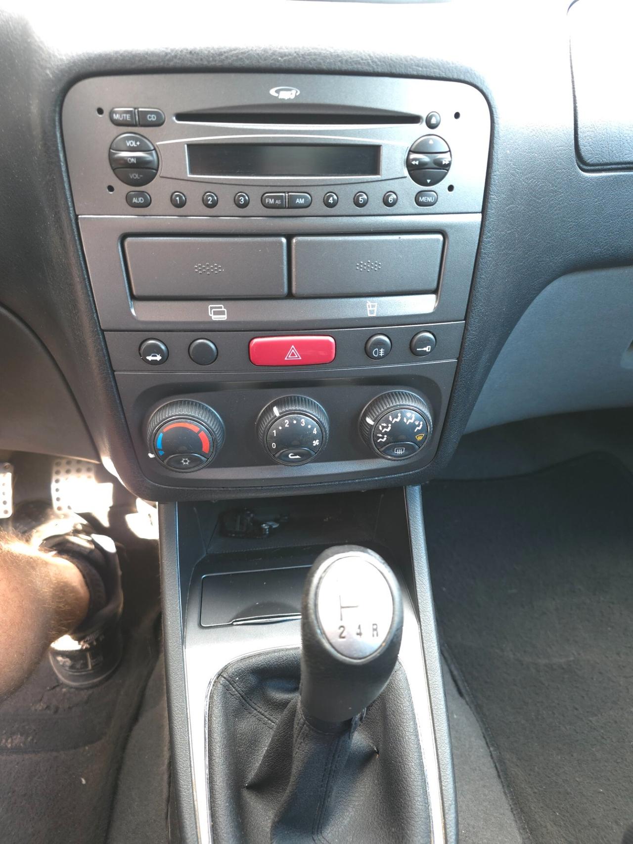 Alfa Romeo 147 1.6 16V TS (105) 5 porte Moving