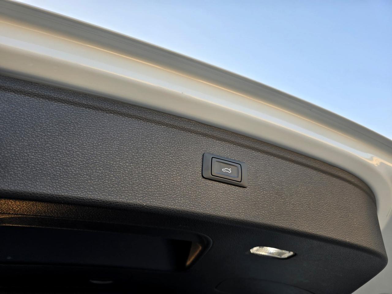 Audi Q5 40 2.0 tdi mhev 12V Business quattro s-tronic - TETTO -