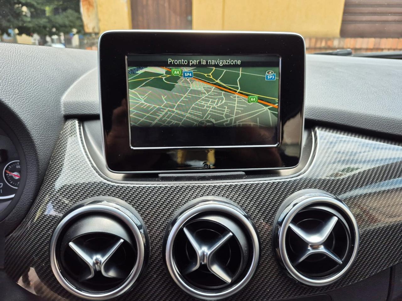 Mercedes B 200 d Automatic PACK AMG