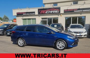 TOYOTA Auris Touring Sports 1.8 Hybrid Lounge TAGLIANDI TOYOTA PERMUTE