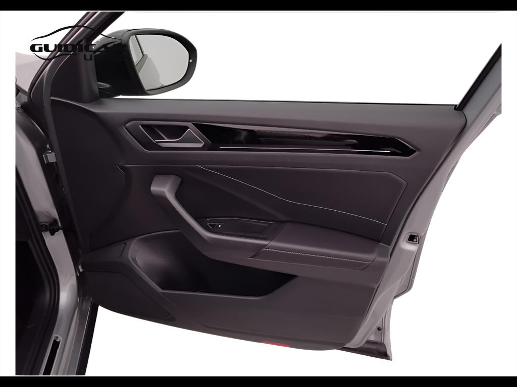 VOLKSWAGEN T-Roc 2022 - T-Roc 2.0 tdi R-Line 150cv dsg