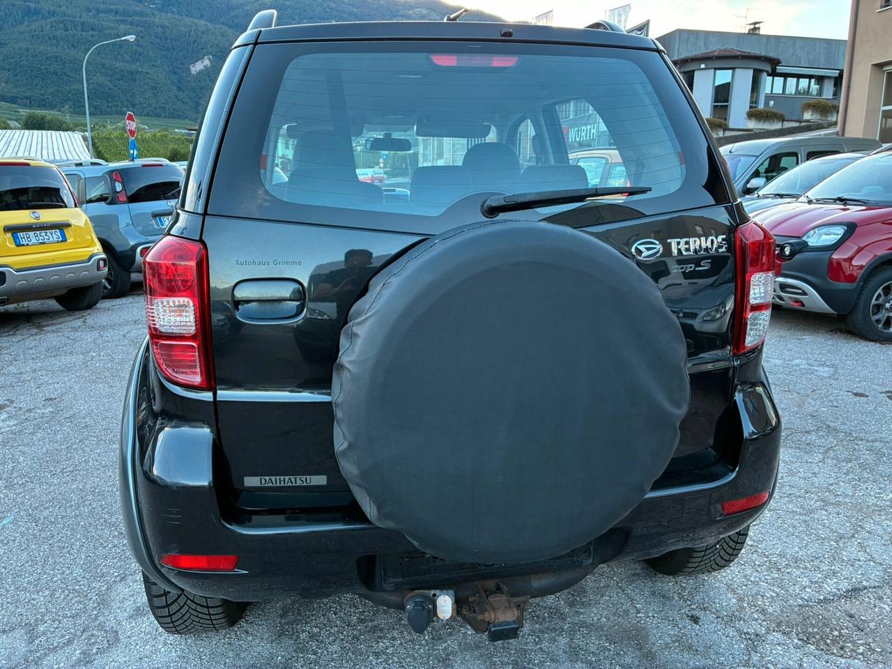 DAIHATSU TERIOS 1.5 4WD SX TOP - GANCIO TRAINO