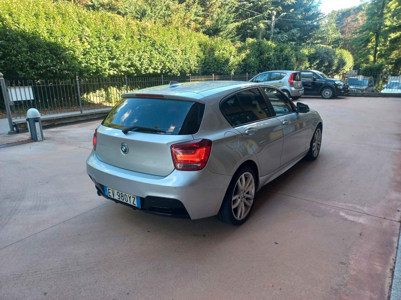 Bmw 118 118d 5p. Business