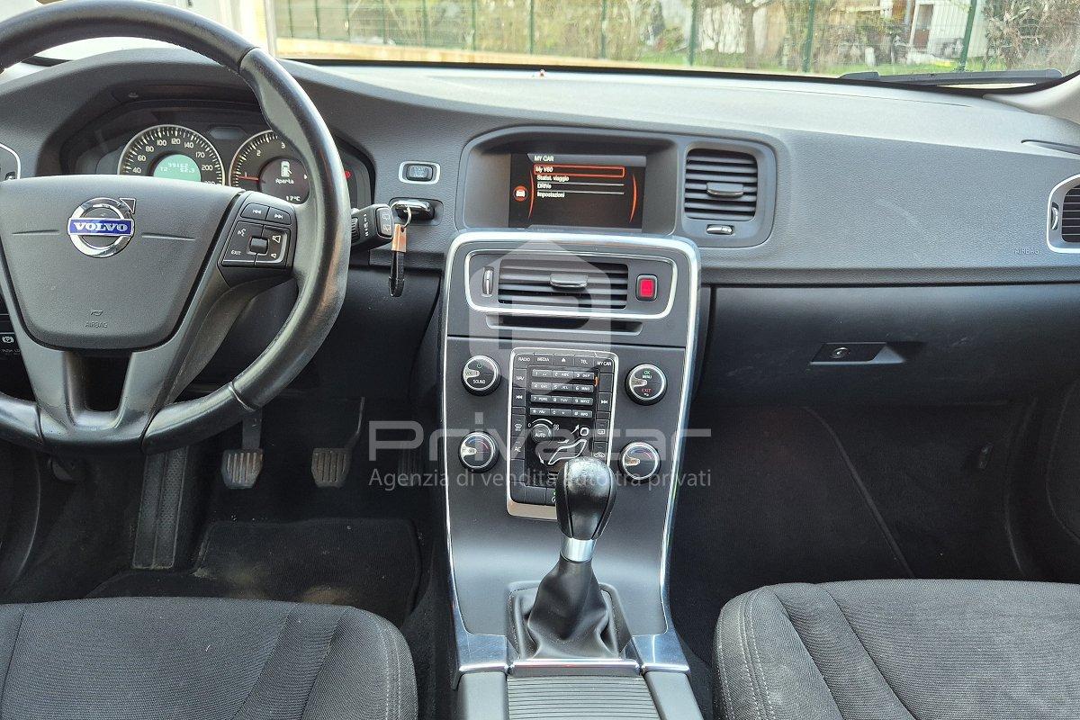 VOLVO V60 D2 1.6 Kinetic