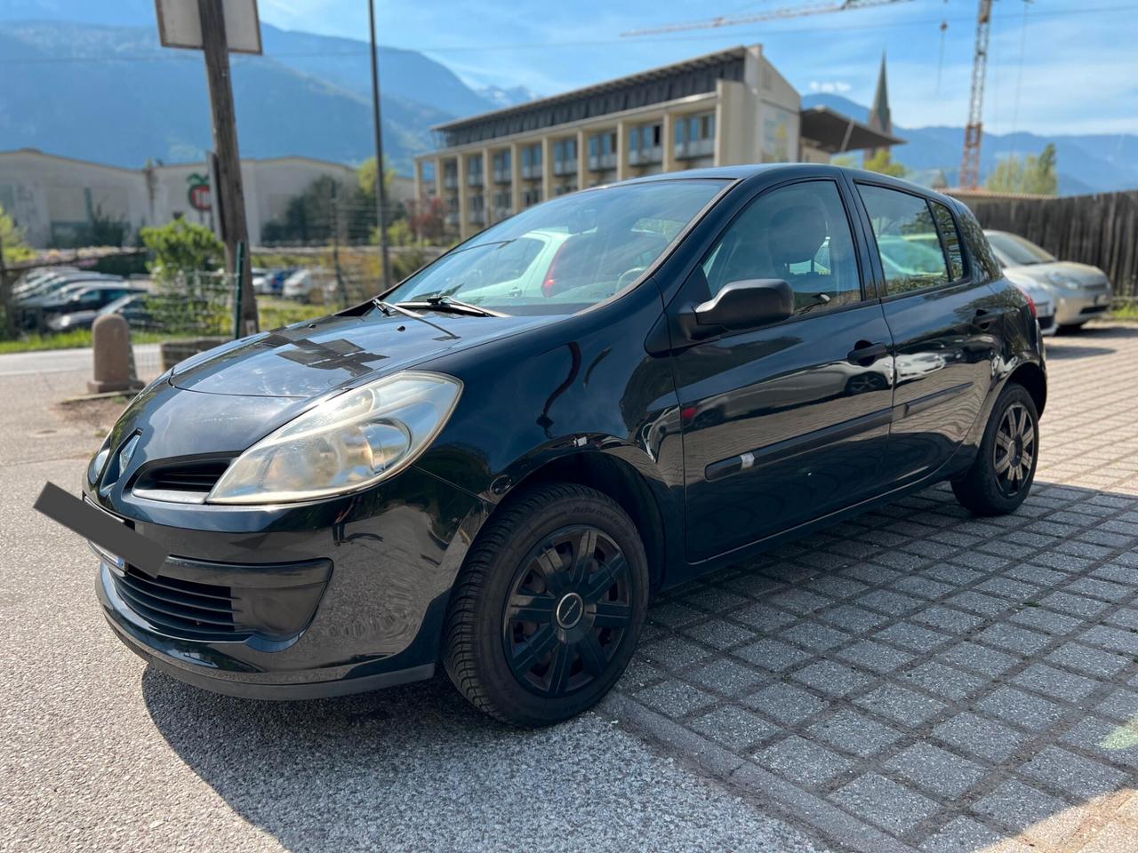 Renault Clio Storia 1.2 5 porte Dynamique