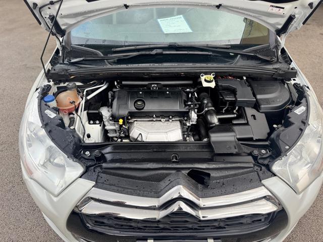 DS AUTOMOBILES DS 4 1.6 VTi 120 So Chic