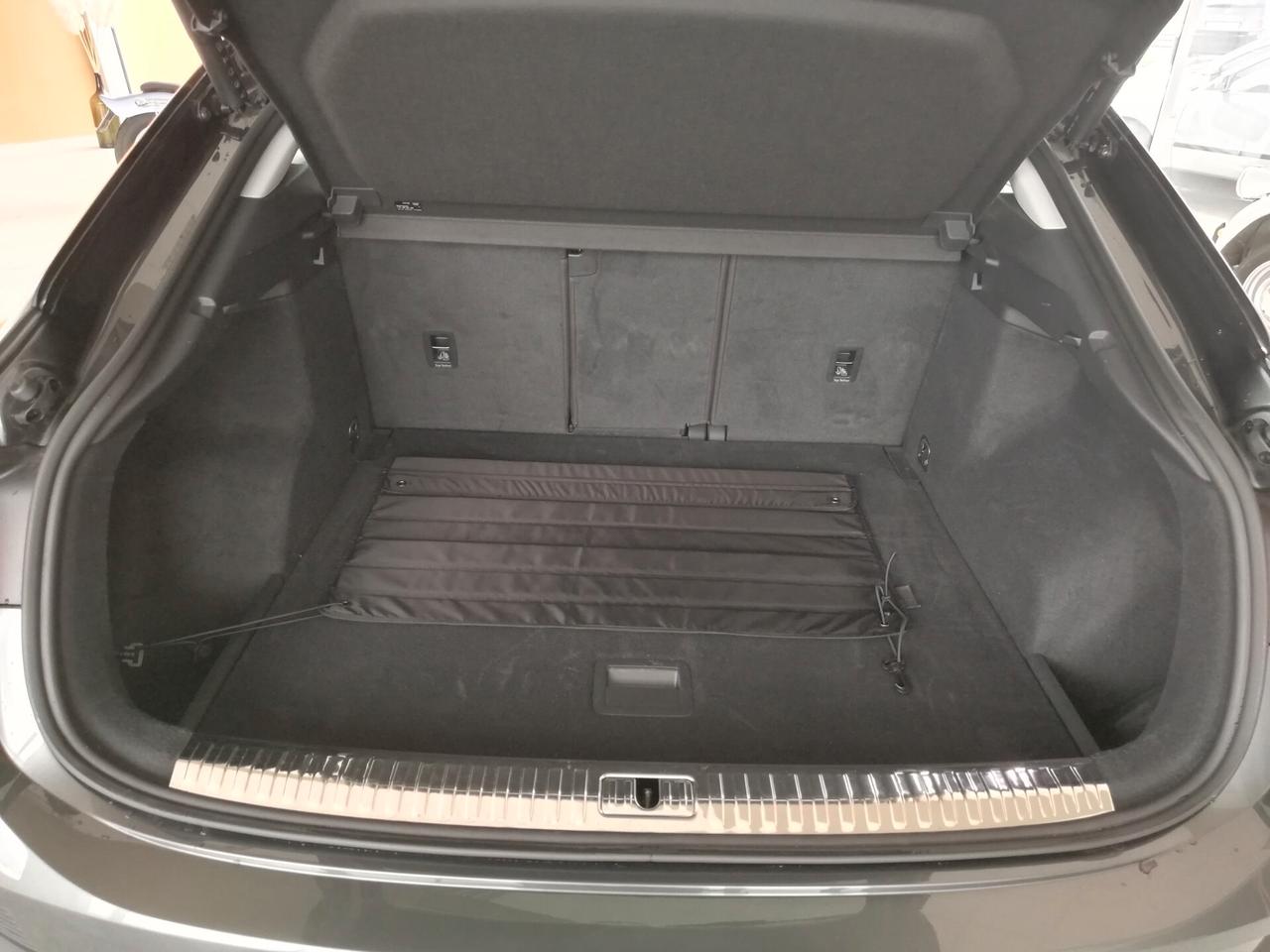 Audi Q3 SPB 35 TDI S tronic line edition