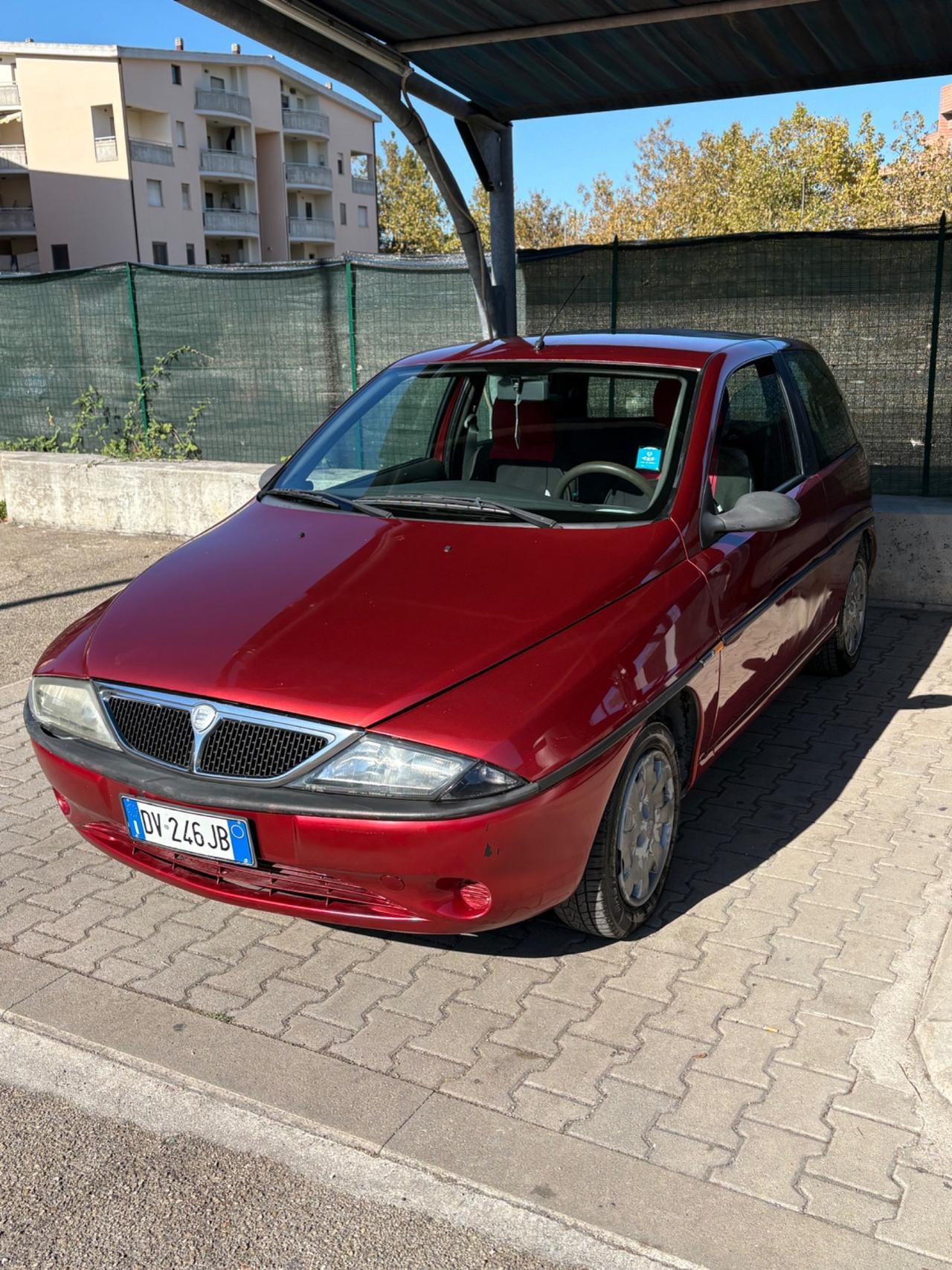Lancia Y 1.2i cat LS