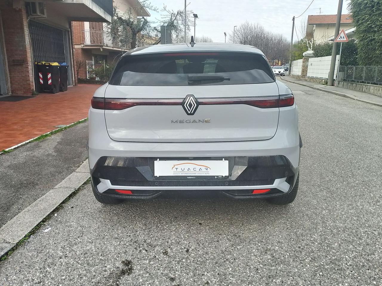 Renault Megane Techno E-TECH EV60 optimum charge