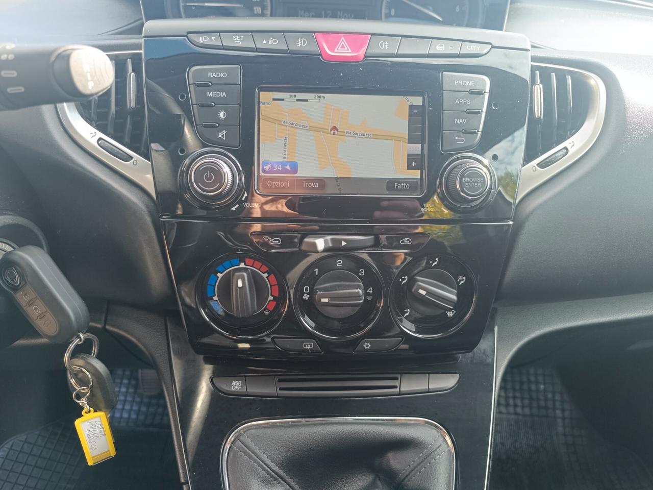 Lancia Ypsilon 1.2 NAVIGATORE SOLO 73.000 KM