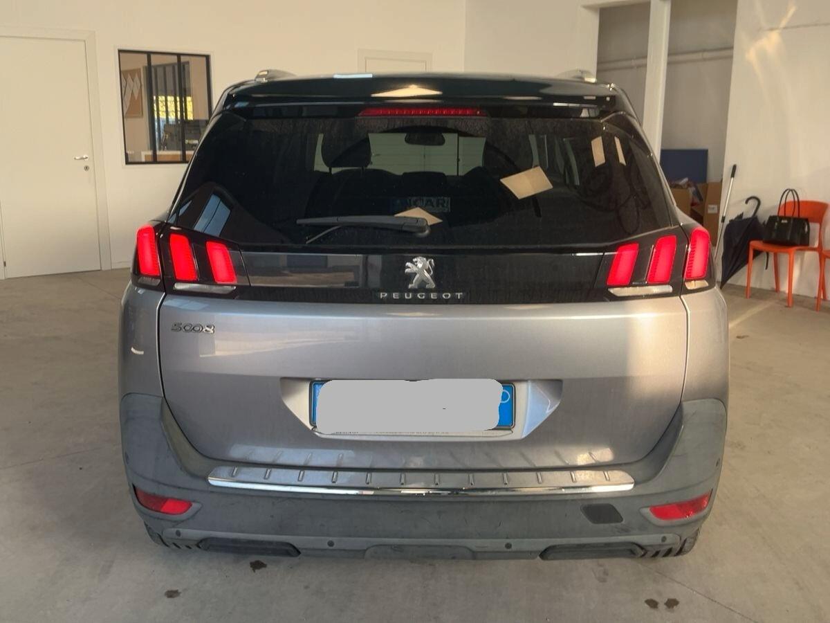 Peugeot 5008 BlueHDi 120 S&S EAT6 Crossway