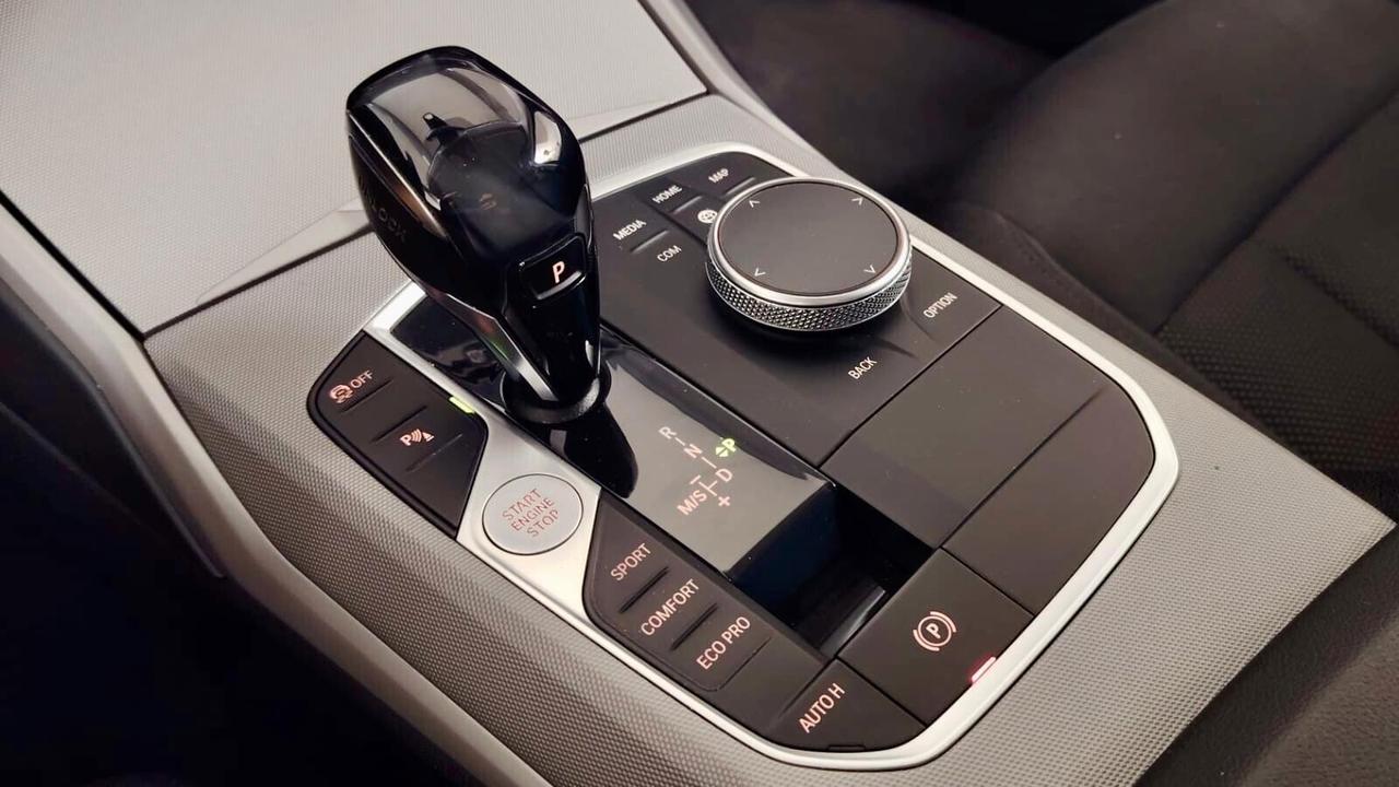 BMW 320D 2.0 TOURING X-DRIVE ADVANTAGE 190CV - FULL LED, CAR PLAY