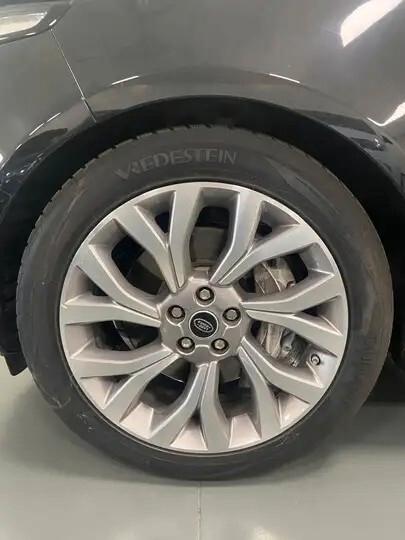 Land Rover Range 4.4 SDV8 Autobiography