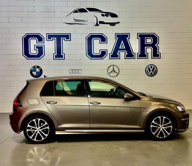 VOLKSWAGEN Golf 1.4 TSI 5p. R-Line