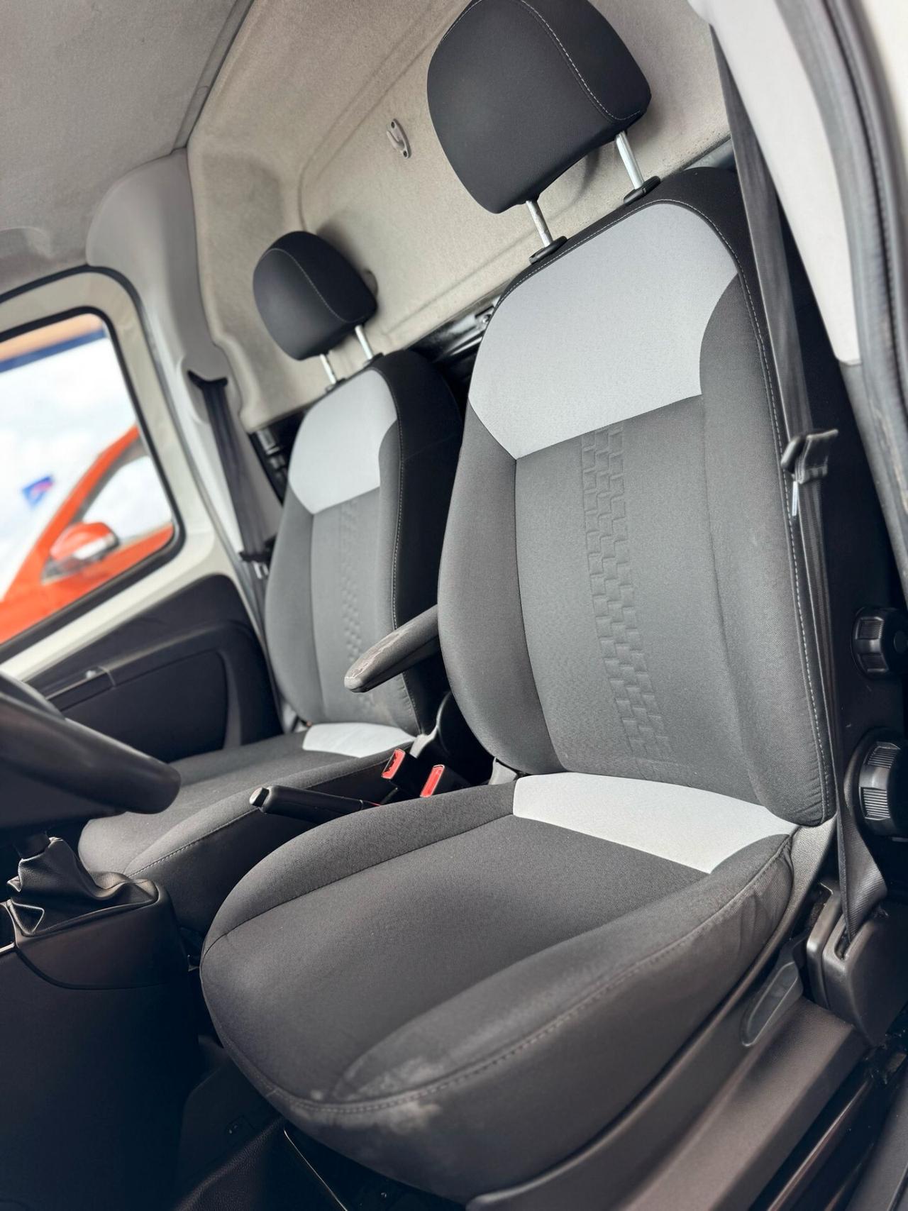 Fiat Fiorino 1.3 MJT 95CV Cargo