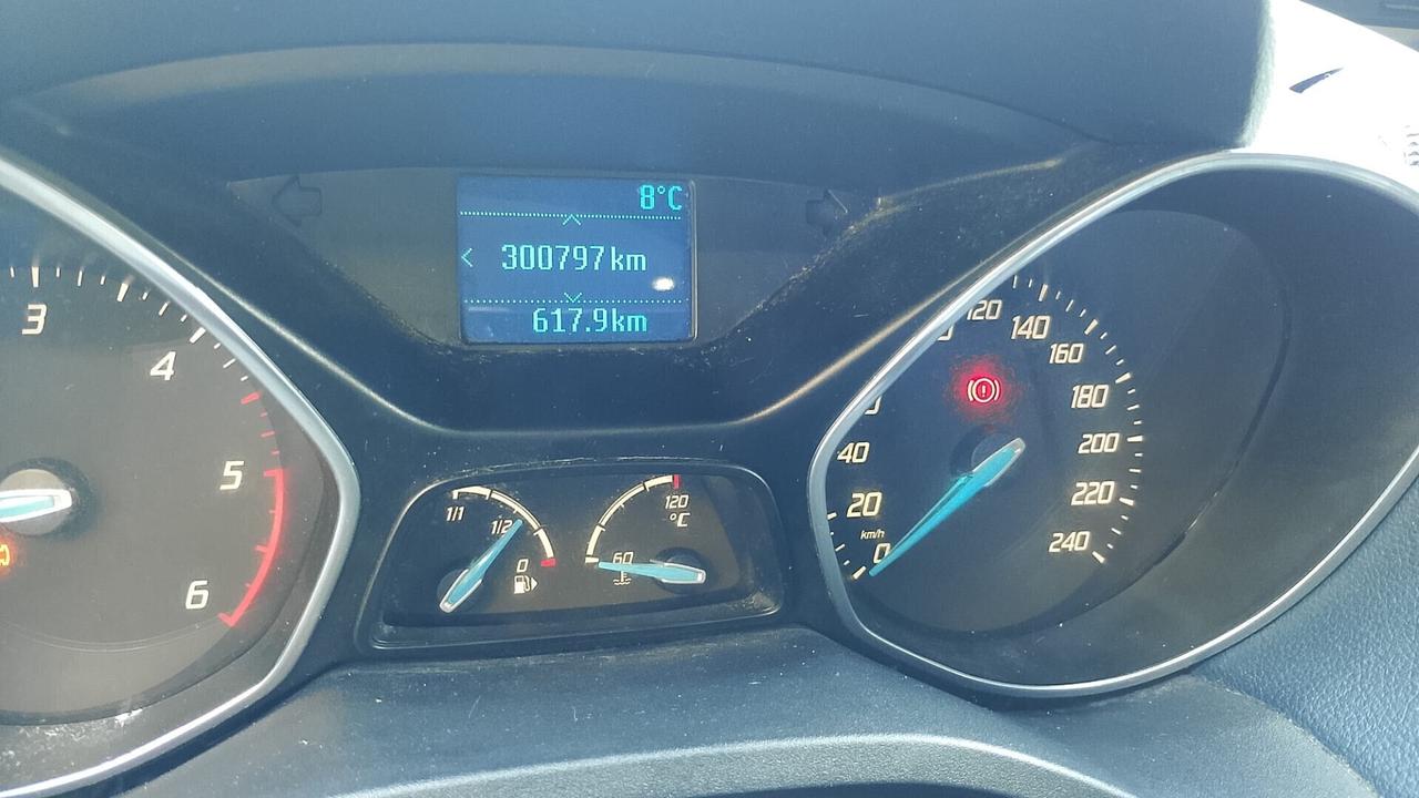 Ford C-Max7 posti 1.6 TDCi 115CV Titanium Business