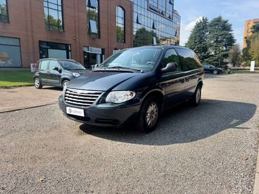 Chrysler Voyager IV 2004 2.8 crd LX Leather