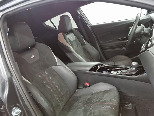 TOYOTA C-HR 2.0 Hybrid E-CVT GR Sport Black Edition