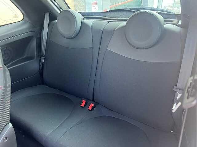Abarth 595 1.4 Turbo T-Jet 180 CV Esseesse