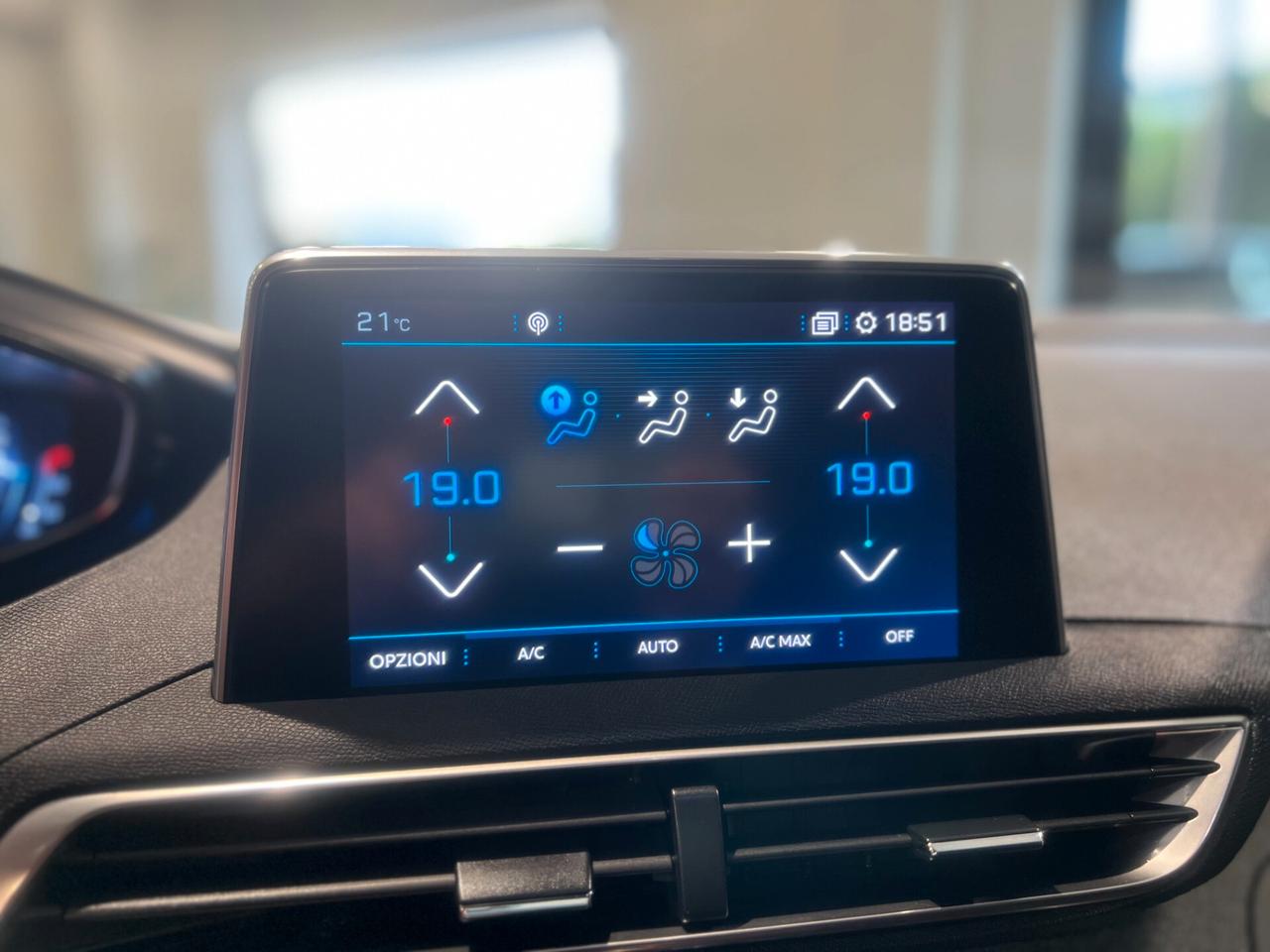 Peugeot 3008 BlueHDi 130 S&S EAT8 GT Line