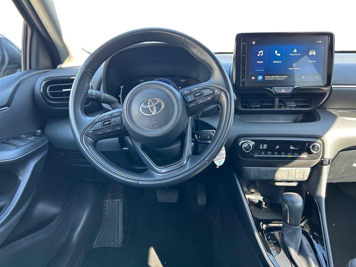 TOYOTA Yaris IV 2020 - Yaris 1.5h Trend
