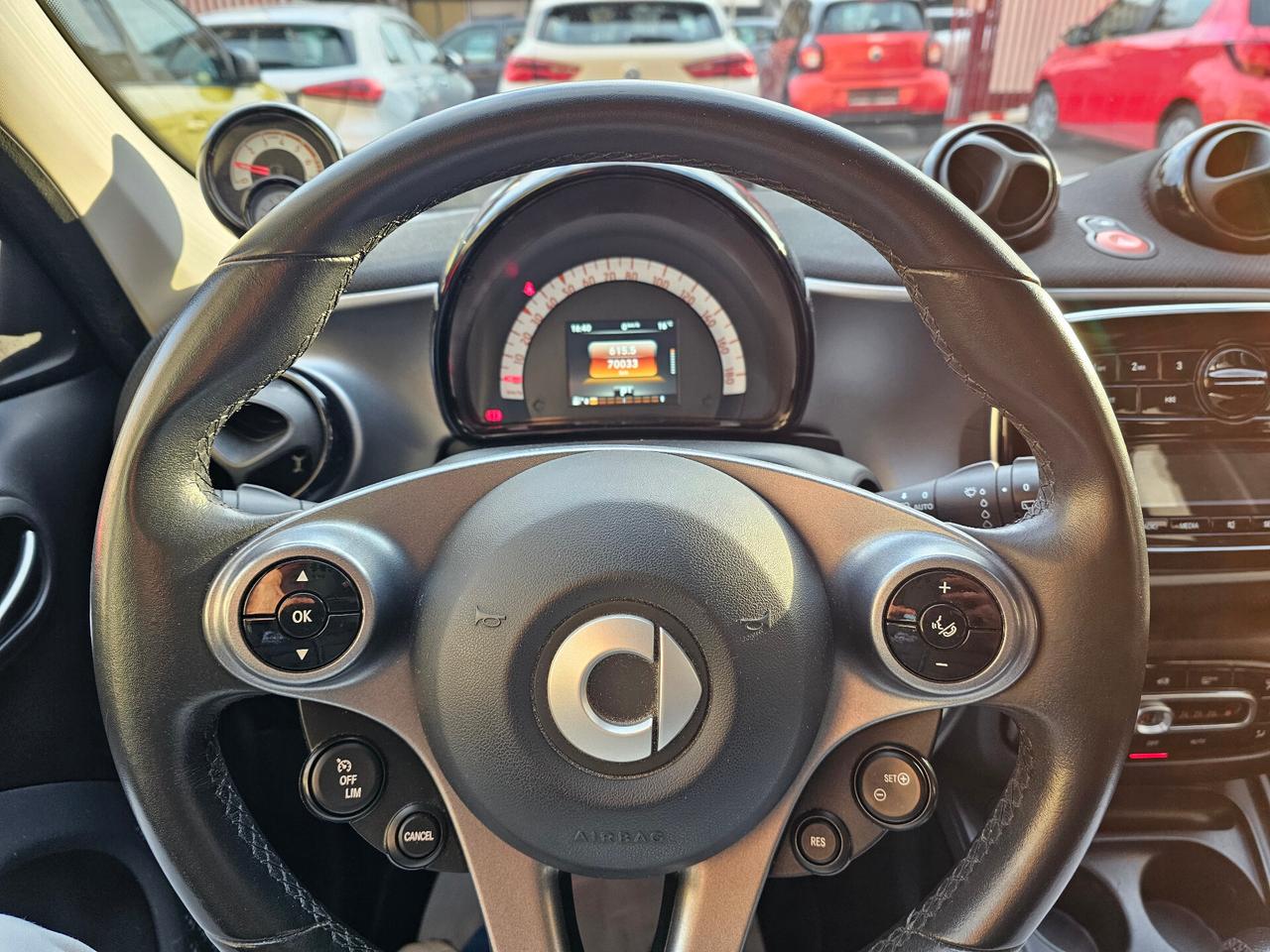 Smart ForFour 90 0.9 Turbo twinamic Passion SENSORI TAGL UFF CARVERTICAL OK