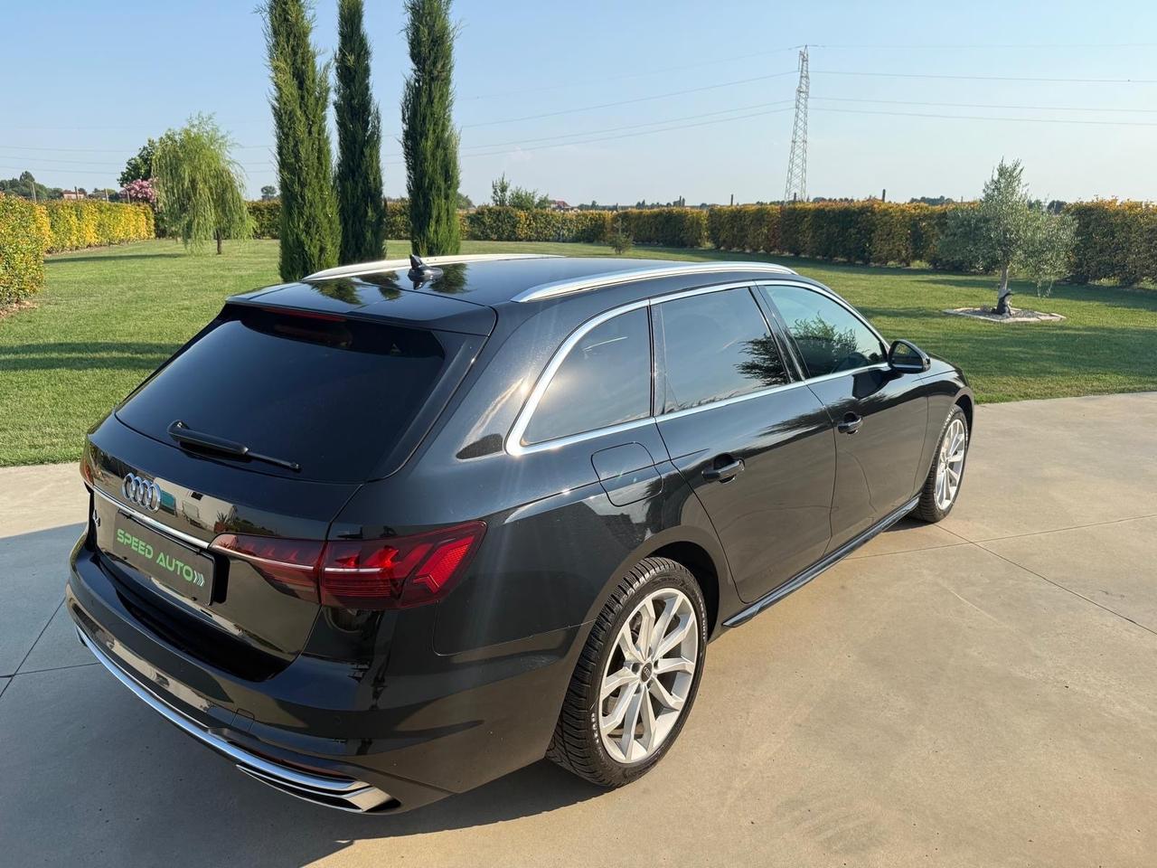 Audi A4 Avant 30 TDI/136 CV S tronic Business SPORT