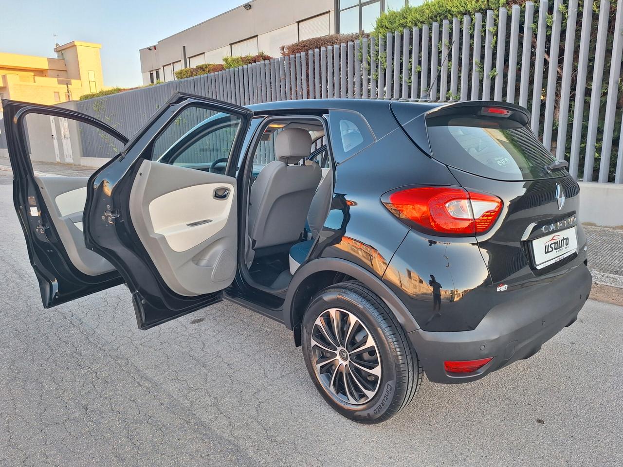 Renault Captur 1.5 dCi 90 CV Live PERFETTA