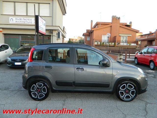 FIAT Panda 1.0 HYBRID 70CV 5Posti - UNIPRO TAGLIANDATA