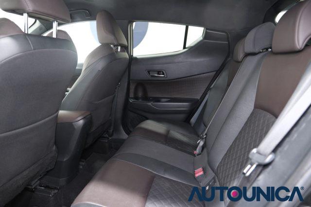 TOYOTA C-HR 1.8 HYBRID E-CVT LOUNGE NEOPATENTATI FARI LED