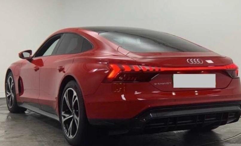 Audi E-tron GT