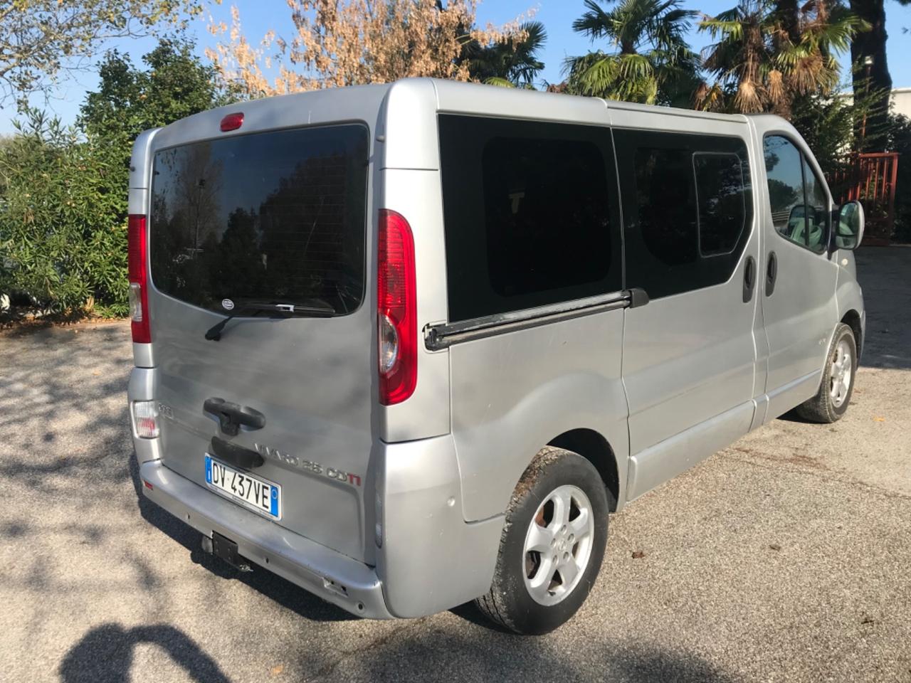 Opel Vivaro 27 2.5 CDTI PC-TN Combi 9 posti Easytronic Fap