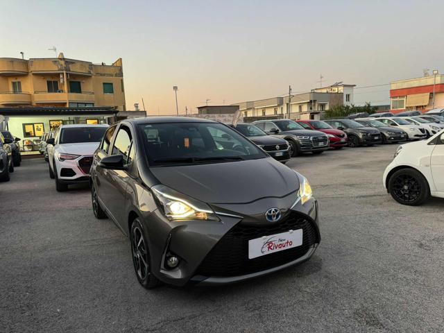 TOYOTA Yaris 1.5 Hybrid 5 porte Lounge Automatica