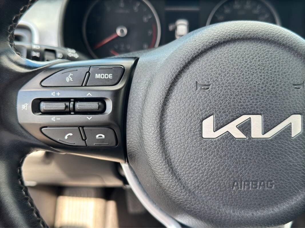 Kia Stonic 1.0 t-gdi mhev Style 100cv CON TELECAM E CARPLAY