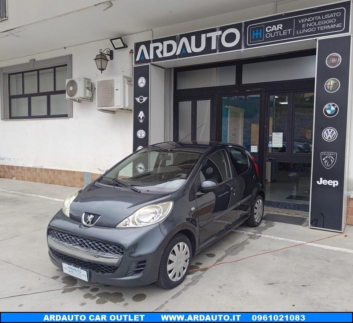Peugeot 107 1.0 Plaisir solo 7.900 km